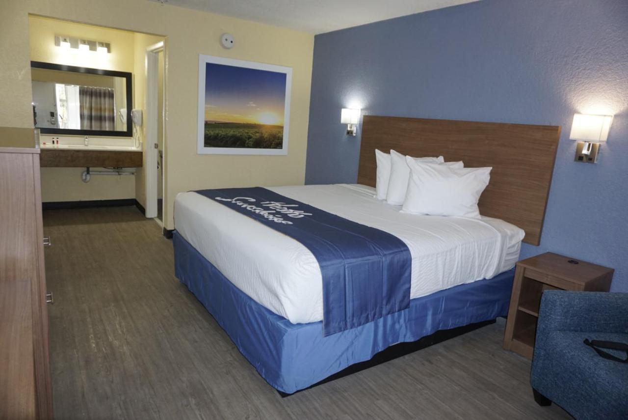 Days Inn By Wyndham Apopka/Orlando Zewnętrze zdjęcie